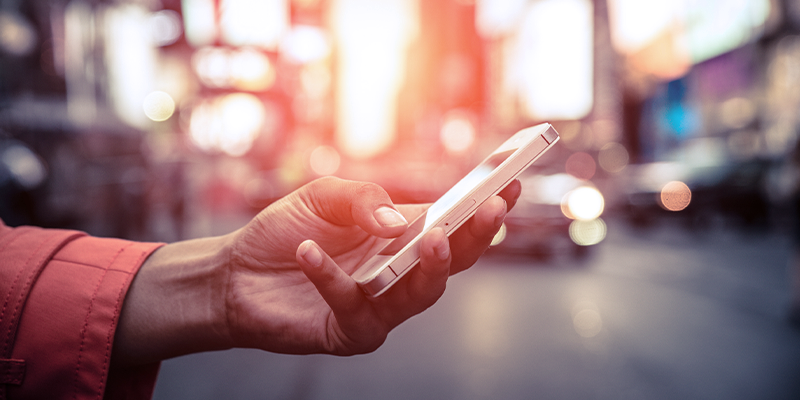 Mobile-Apps-Bring-Sizzle-to-Surveillance